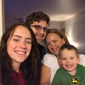 Meet your Posher, Allison